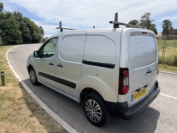 Used Citroen Berlingo 2015 for sale - 79047736: Photo