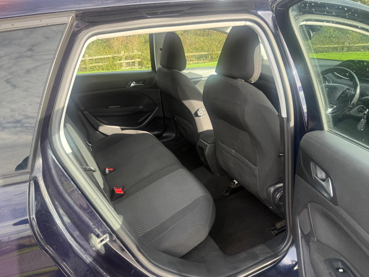 Used Peugeot 308 SW 2016 for sale - 76324799: Photo 10