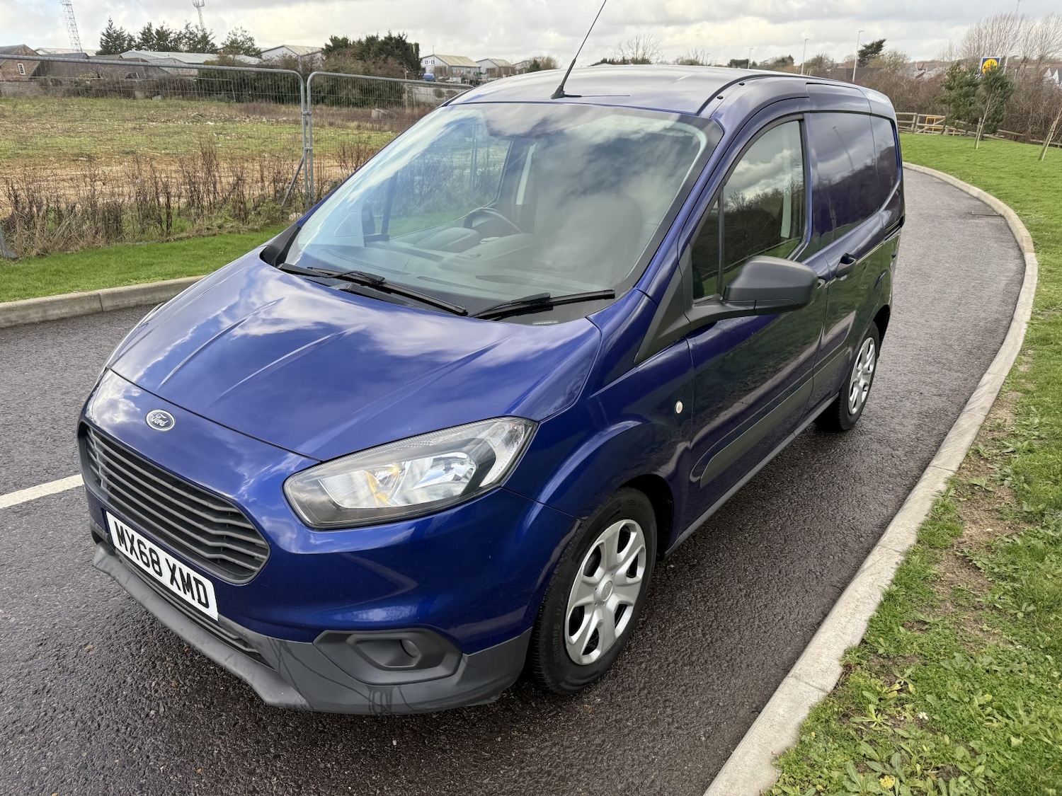 Used Ford Transit Courier 2018 for sale - 77564162: Photo 7