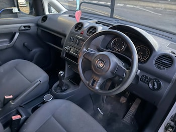 Used Volkswagen Caddy 2014 for sale - 76848655: Photo