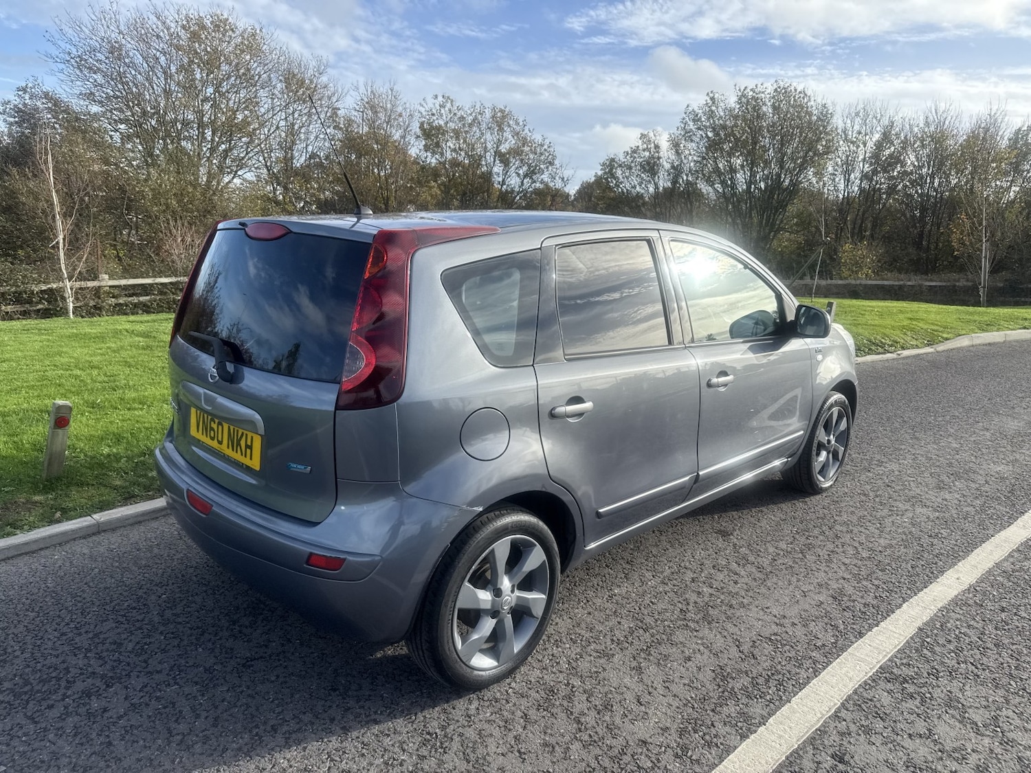 Used Nissan Note 2010 for sale - 76571077: Photo 2