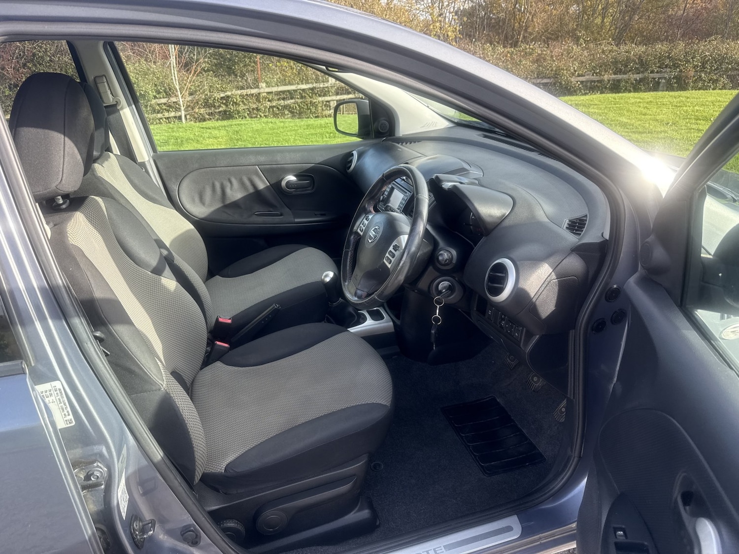 Used Nissan Note 2010 for sale - 76571077: Photo 9