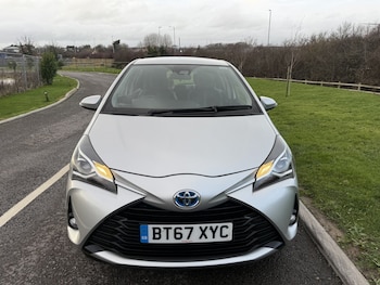 Used Toyota Yaris 2017 for sale - 77233804: Photo