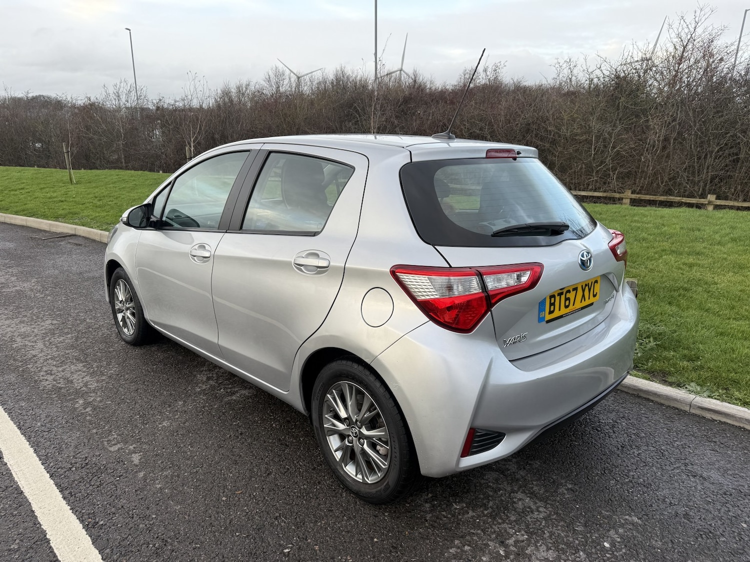 Used Toyota Yaris 2017 for sale - 77233804: Photo 7
