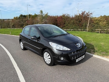 2011 - 1.4 Active 5-Door