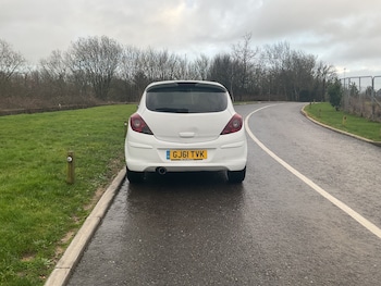 Used Vauxhall Corsa 2011 for sale - 77590112: Photo