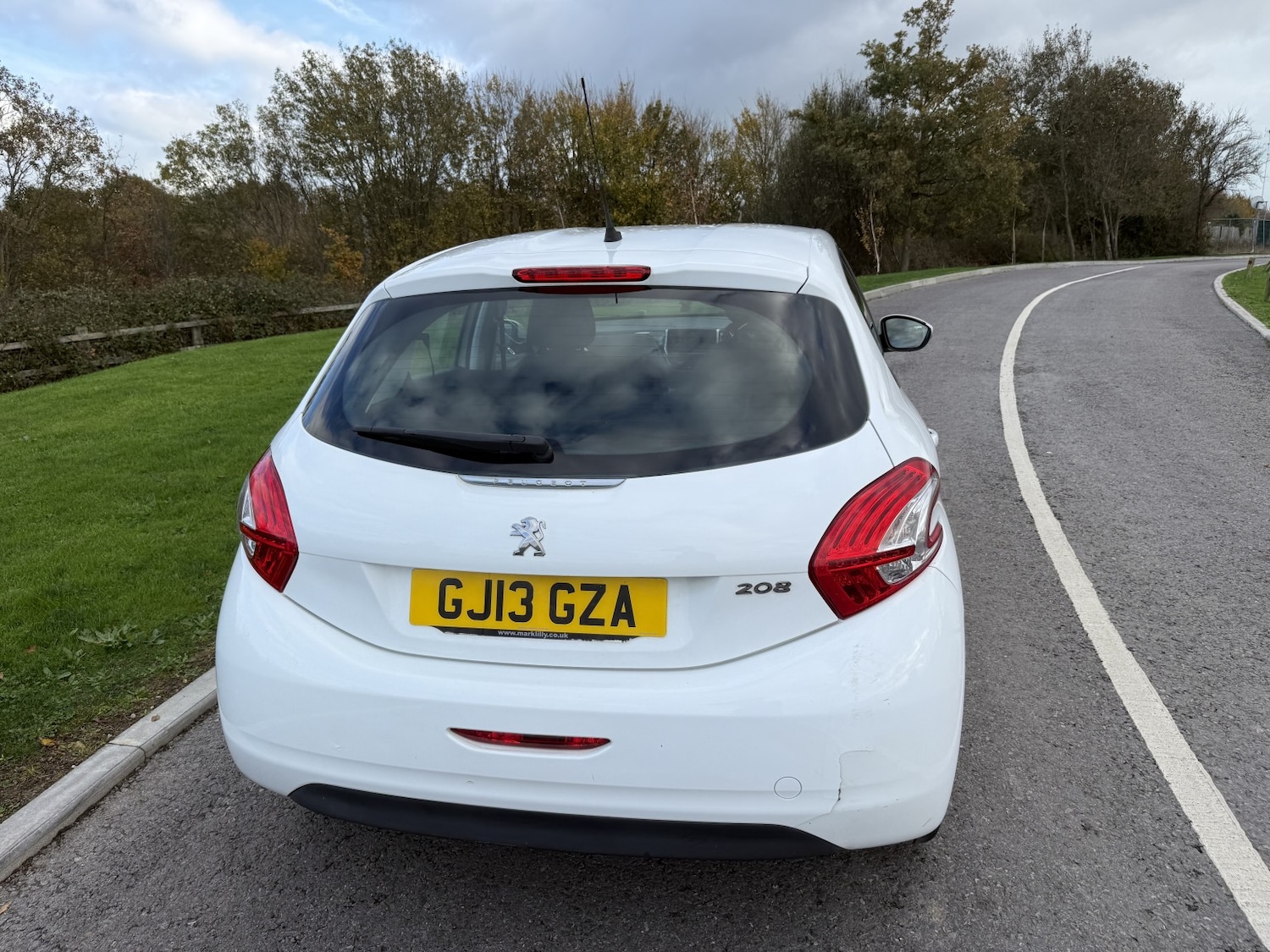 Used Peugeot 208 2013 for sale - 76510895: Photo 6