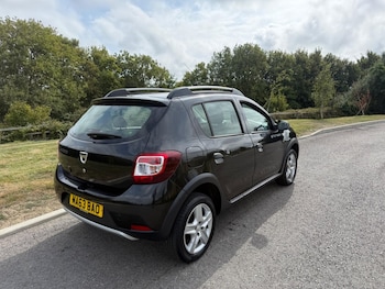 Used Dacia Sandero Stepway 2013 for sale - 75644277: Photo