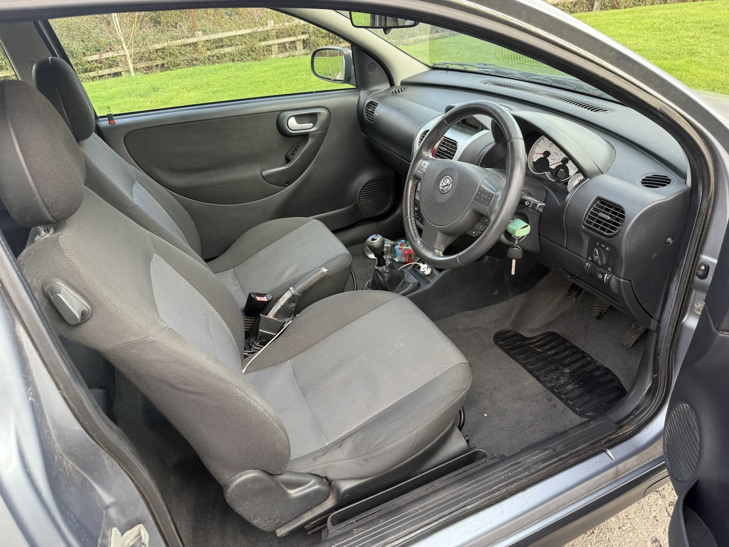 Used Vauxhall Corsa 2006 for sale - 76510811: Photo 9