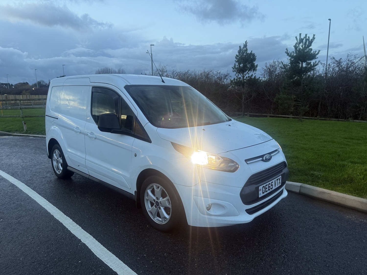 Used Ford Transit Connect 2016 for sale - 76799268: Photo 1