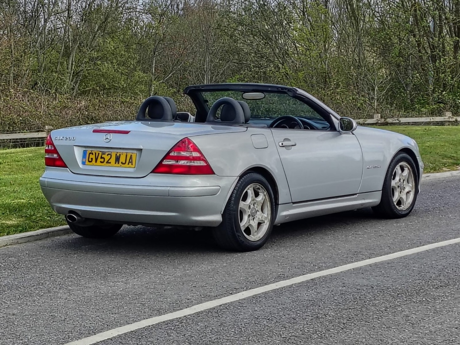 Used Mercedes-Benz SLK 2002 for sale - 78139399: Photo 3
