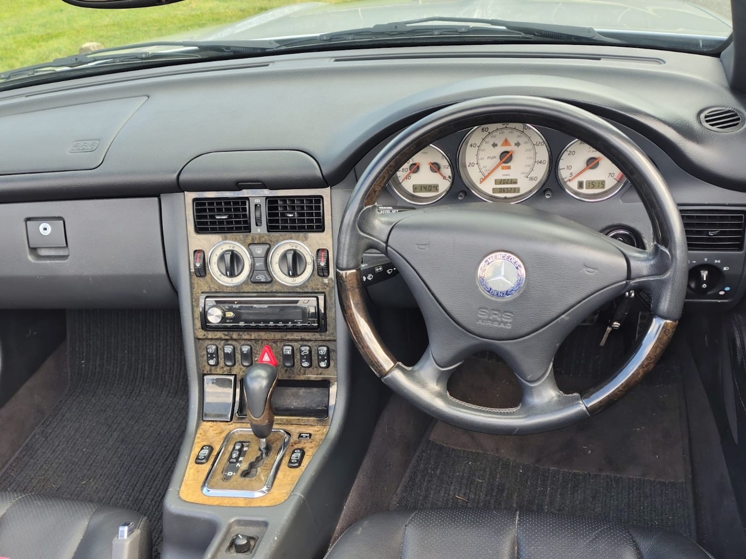 Used Mercedes-Benz SLK 2002 for sale - 78139399: Photo 9