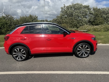 Used Volkswagen T-Roc 2021 for sale - 78852688: Photo
