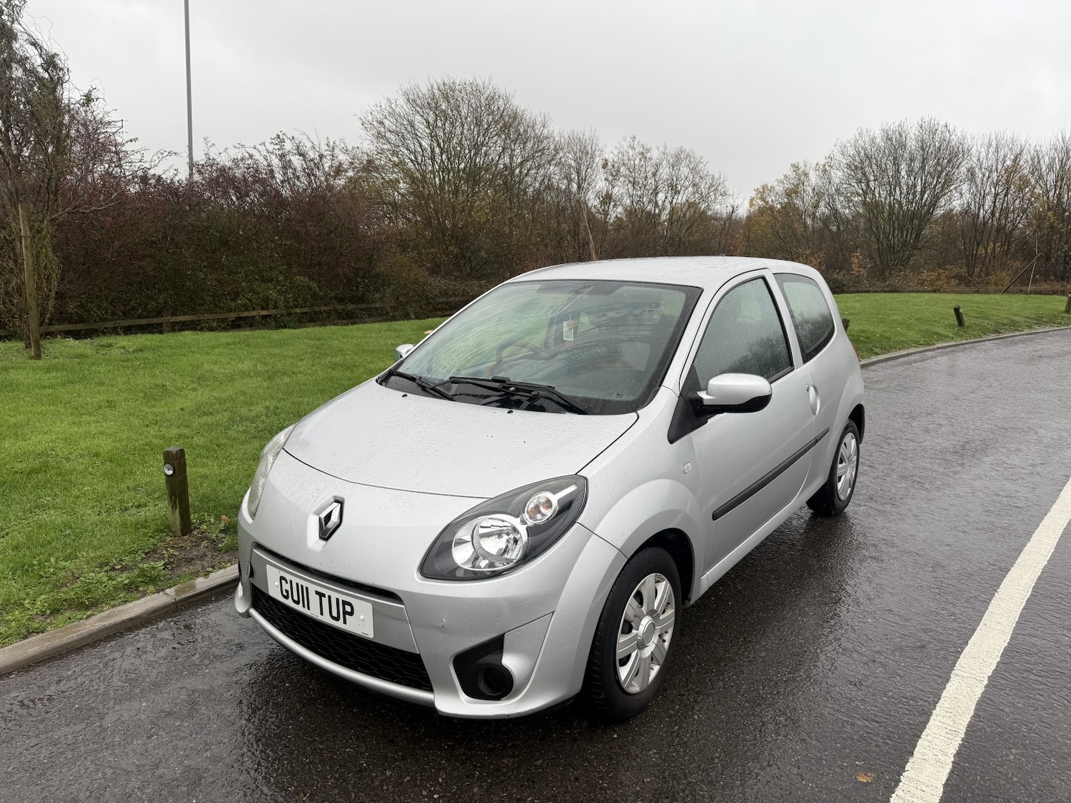 Used Renault Twingo 2011 for sale - 76799275: Photo 2