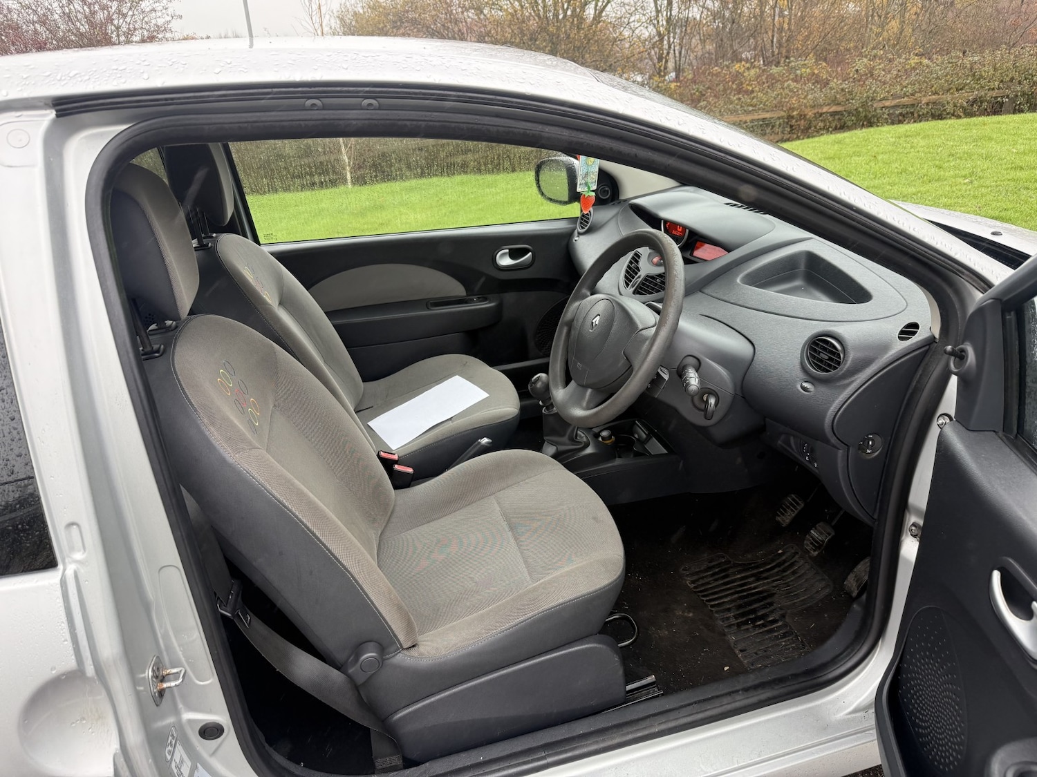 Used Renault Twingo 2011 for sale - 76799275: Photo 9