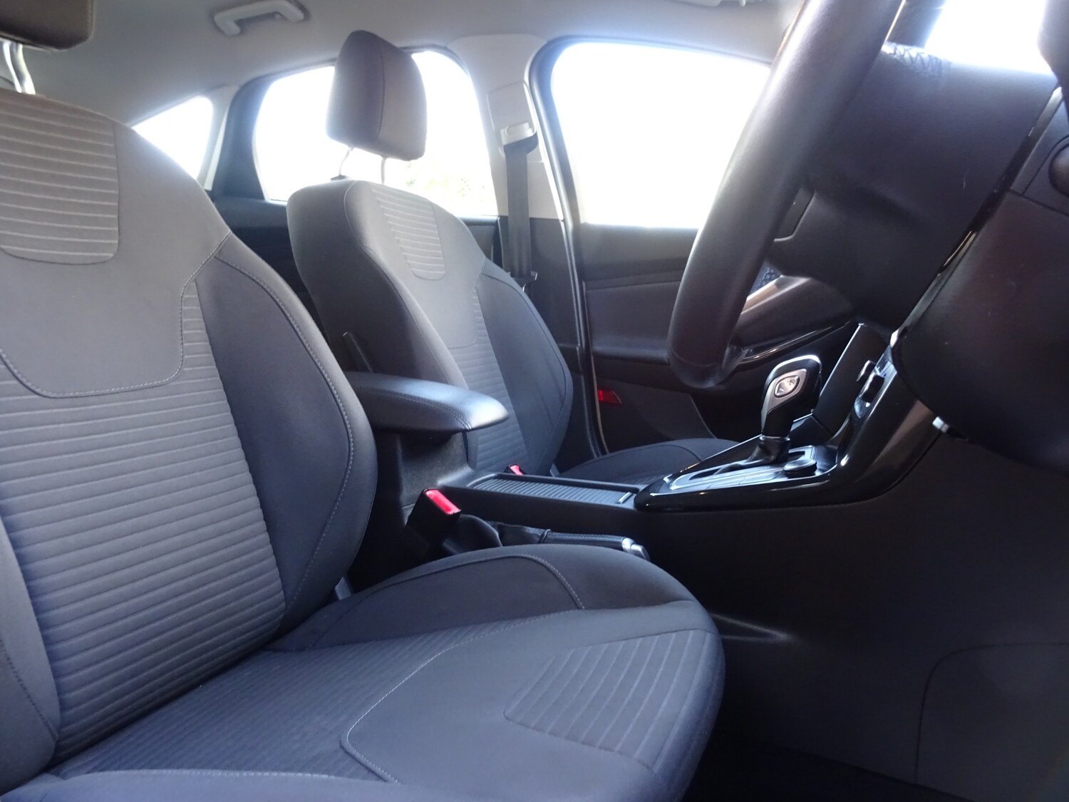 Used Ford Focus 2017 for sale - 77393610: Photo 31