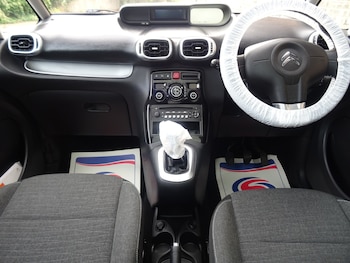 Used Citroen C3 Picasso 2016 for sale - 75749534: Photo