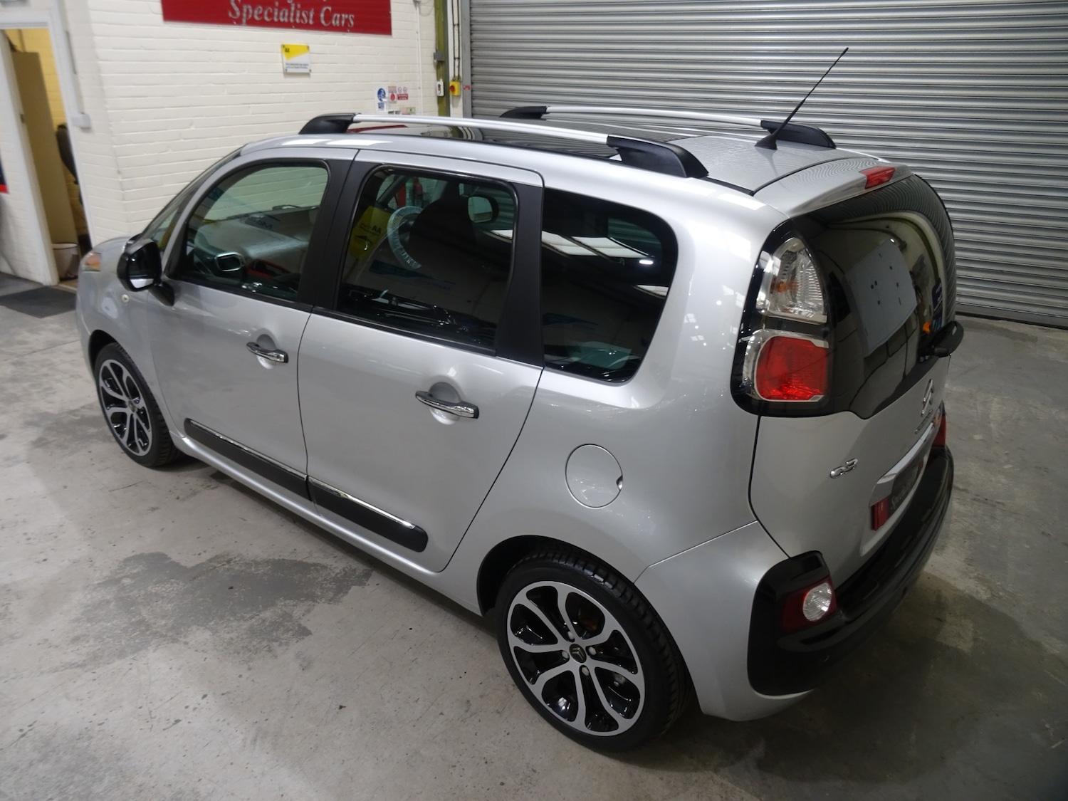 Vehicle 47