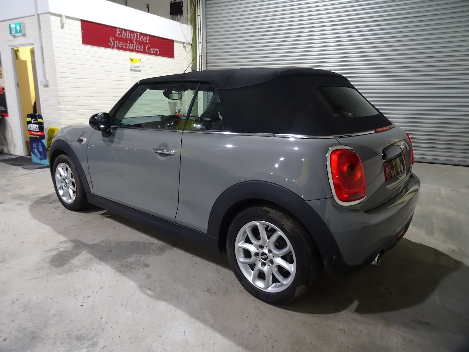 Used MINI Convertible 2017 for sale - 76971592: Photo 15