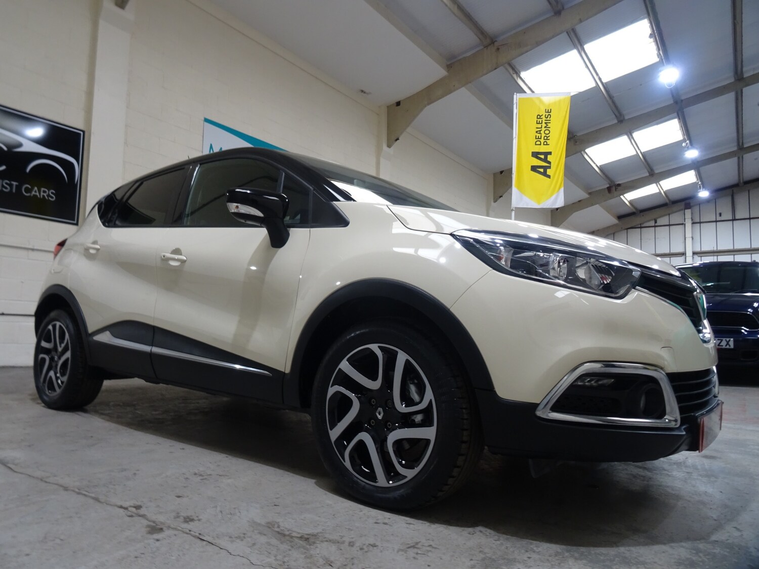 Used Renault Captur 2016 for sale - 76288681: Photo 21