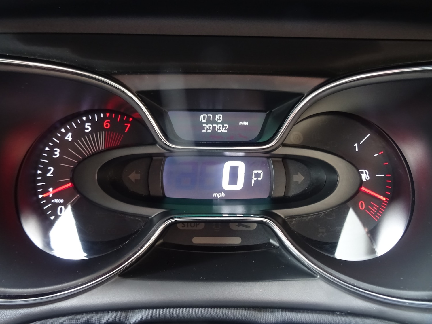 Used Renault Captur 2016 for sale - 76288681: Photo 3