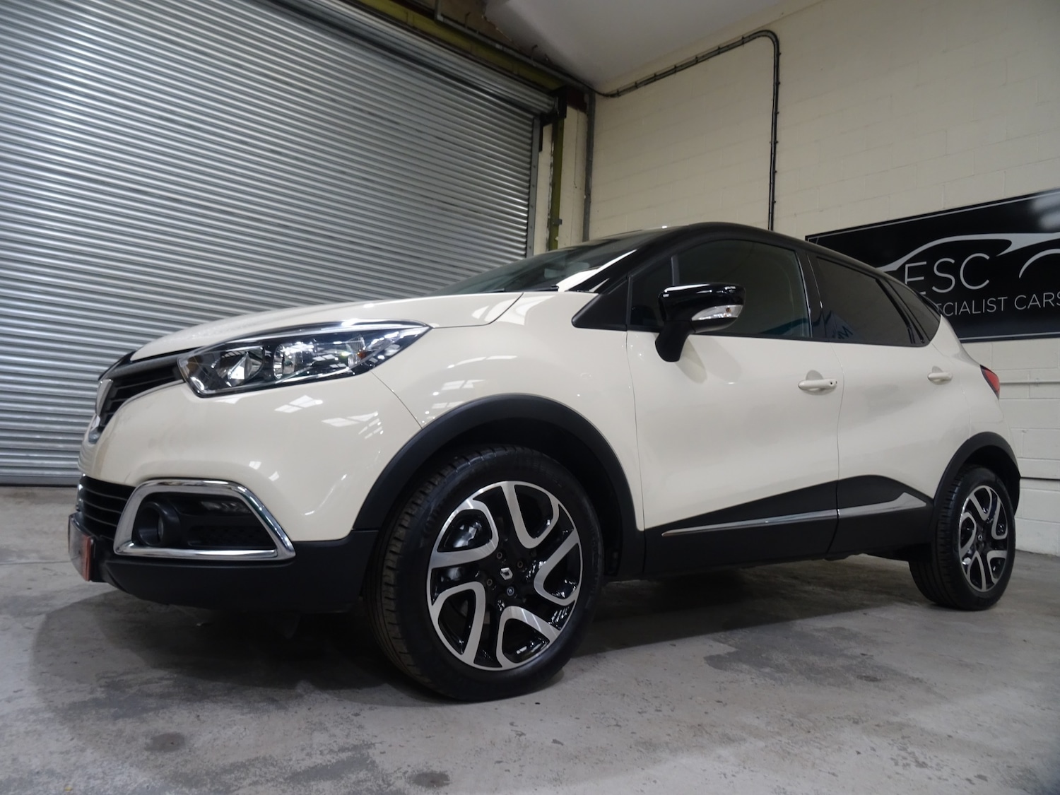 Used Renault Captur 2016 for sale - 76288681: Photo 36