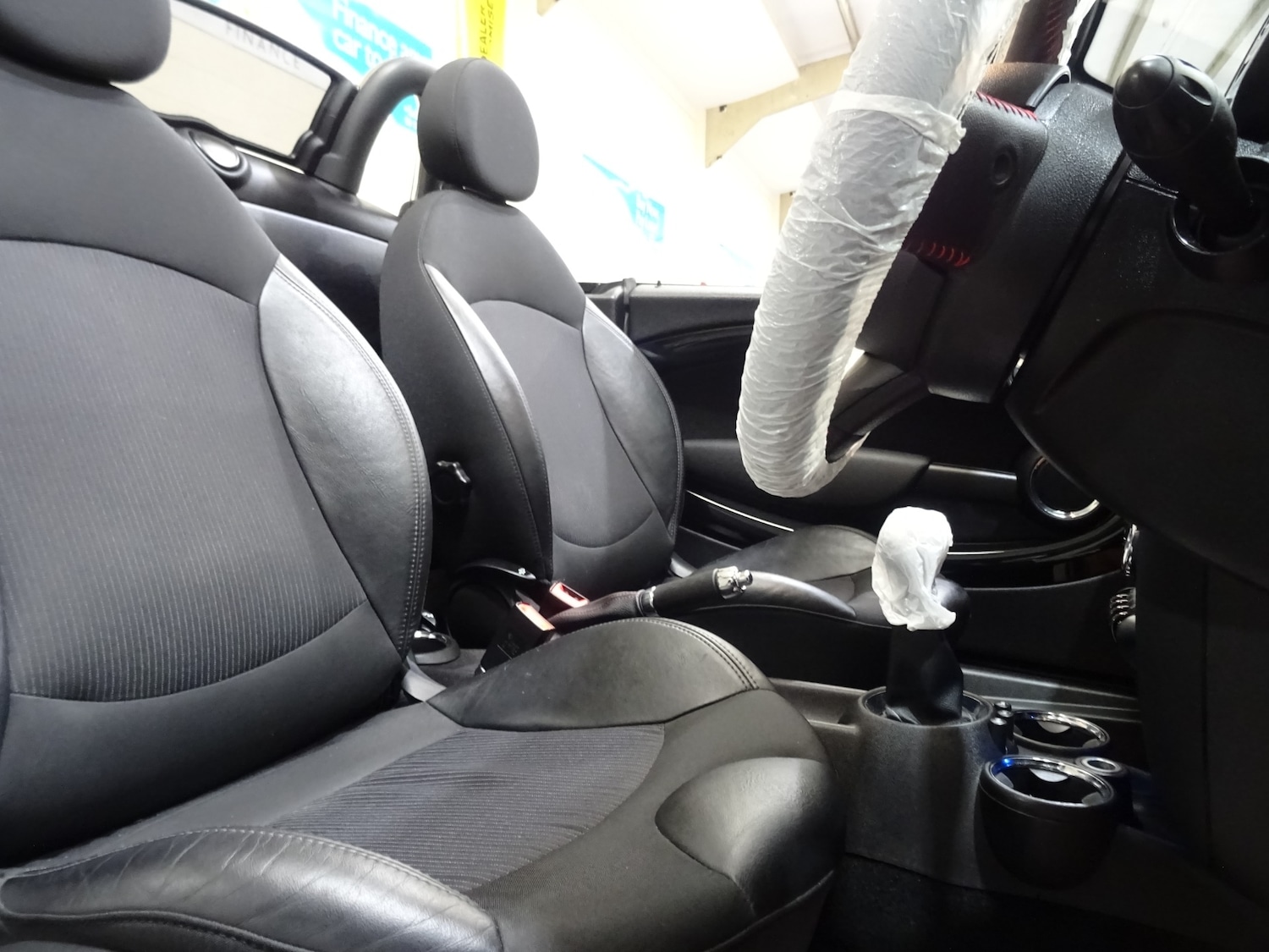 Used MINI Roadster 2014 for sale - 77234143: Photo 25