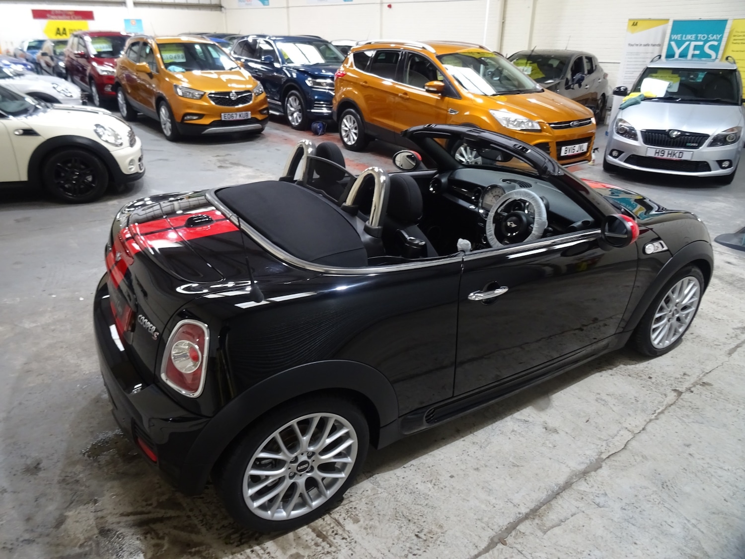 Used MINI Roadster 2014 for sale - 77234143: Photo 27