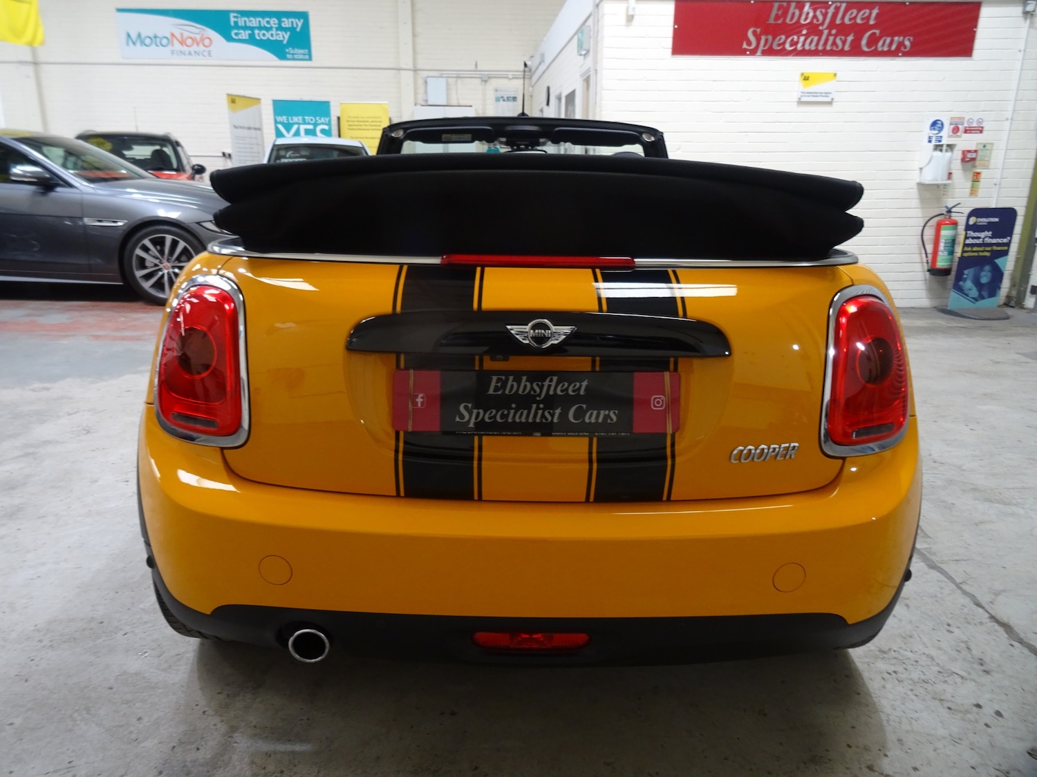 Used MINI Convertible 2017 for sale - 78028195: Photo 12