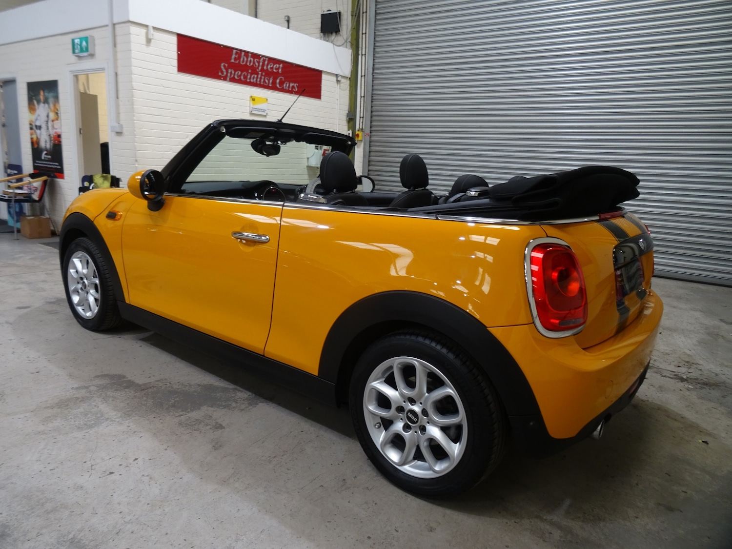 Used MINI Convertible 2017 for sale - 78028195: Photo 13