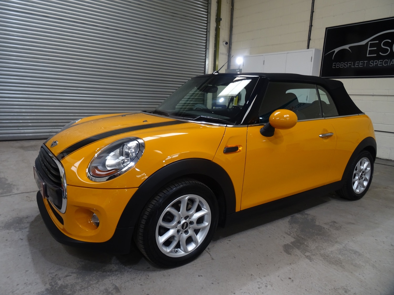 Used MINI Convertible 2017 for sale - 78028195: Photo 19
