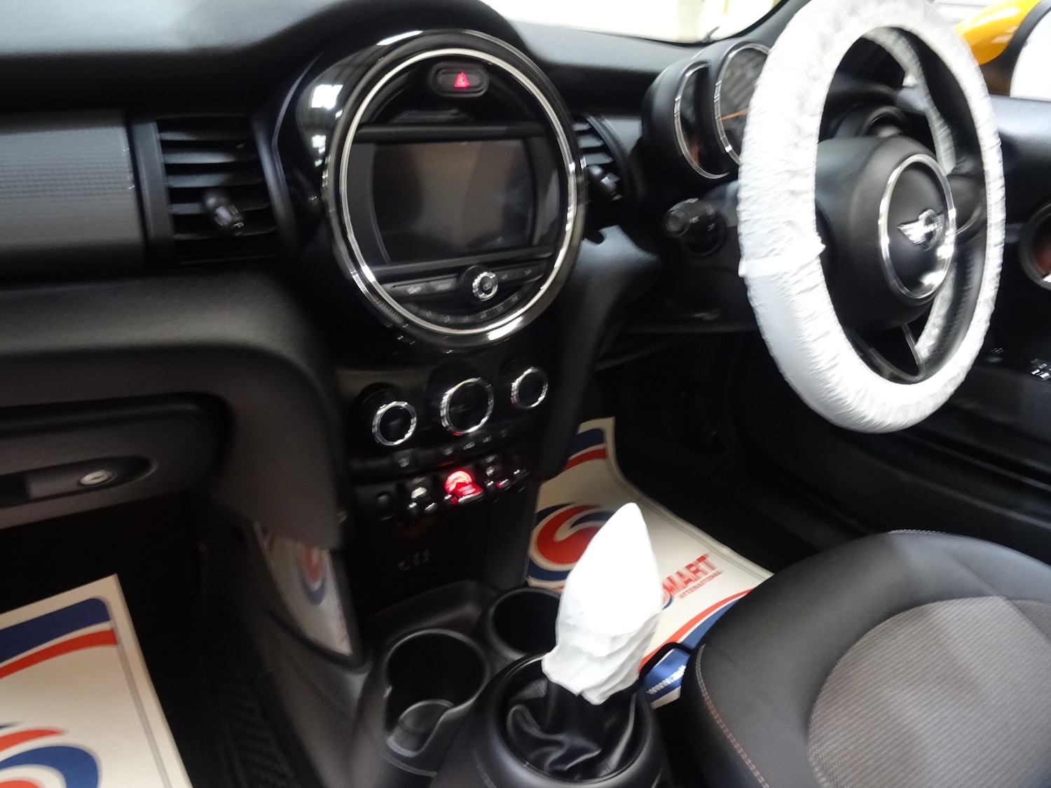 Used MINI Convertible 2017 for sale - 78028195: Photo 22