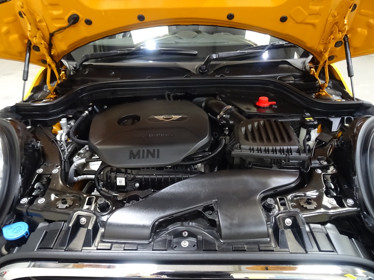 Used MINI Convertible 2017 for sale - 78028195: Photo 50