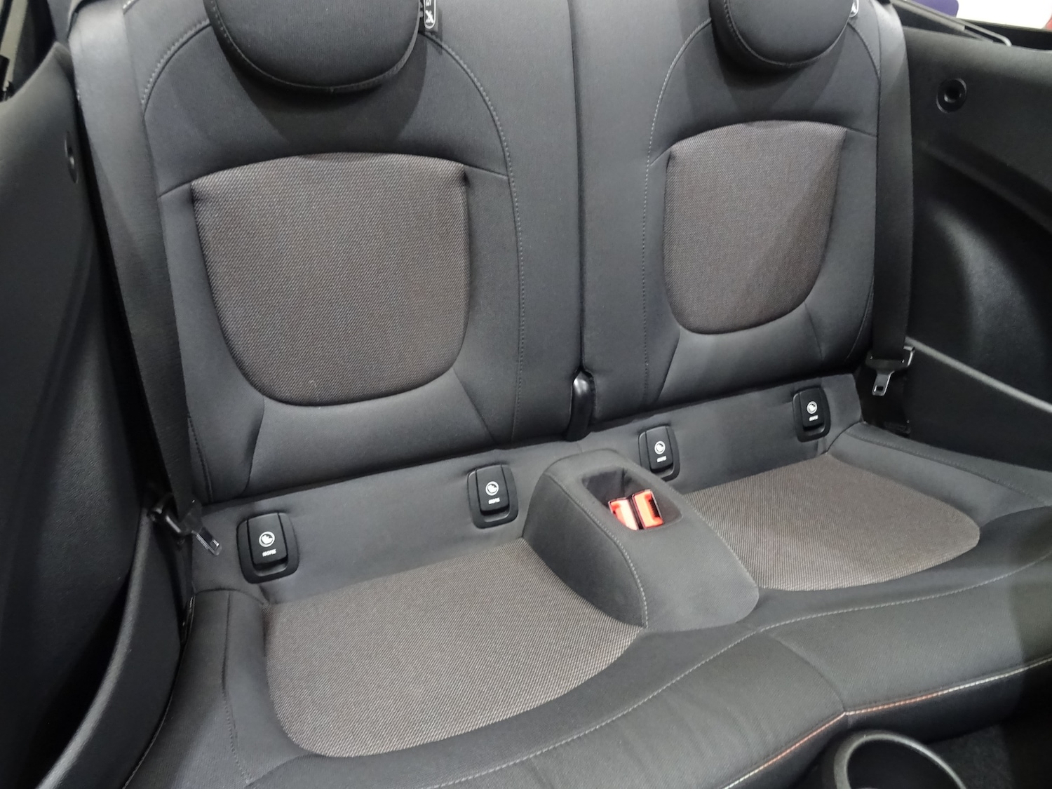 Used MINI Convertible 2017 for sale - 78028195: Photo 8