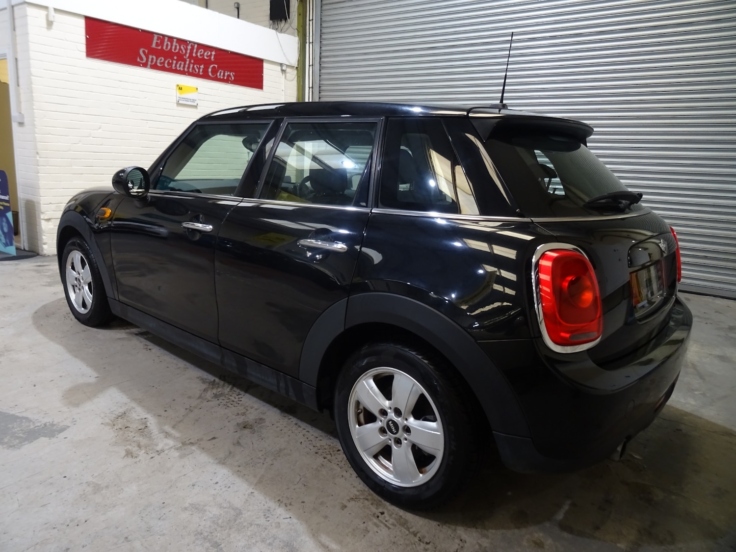 Used MINI Hatch 2017 for sale - 76612597: Photo 10