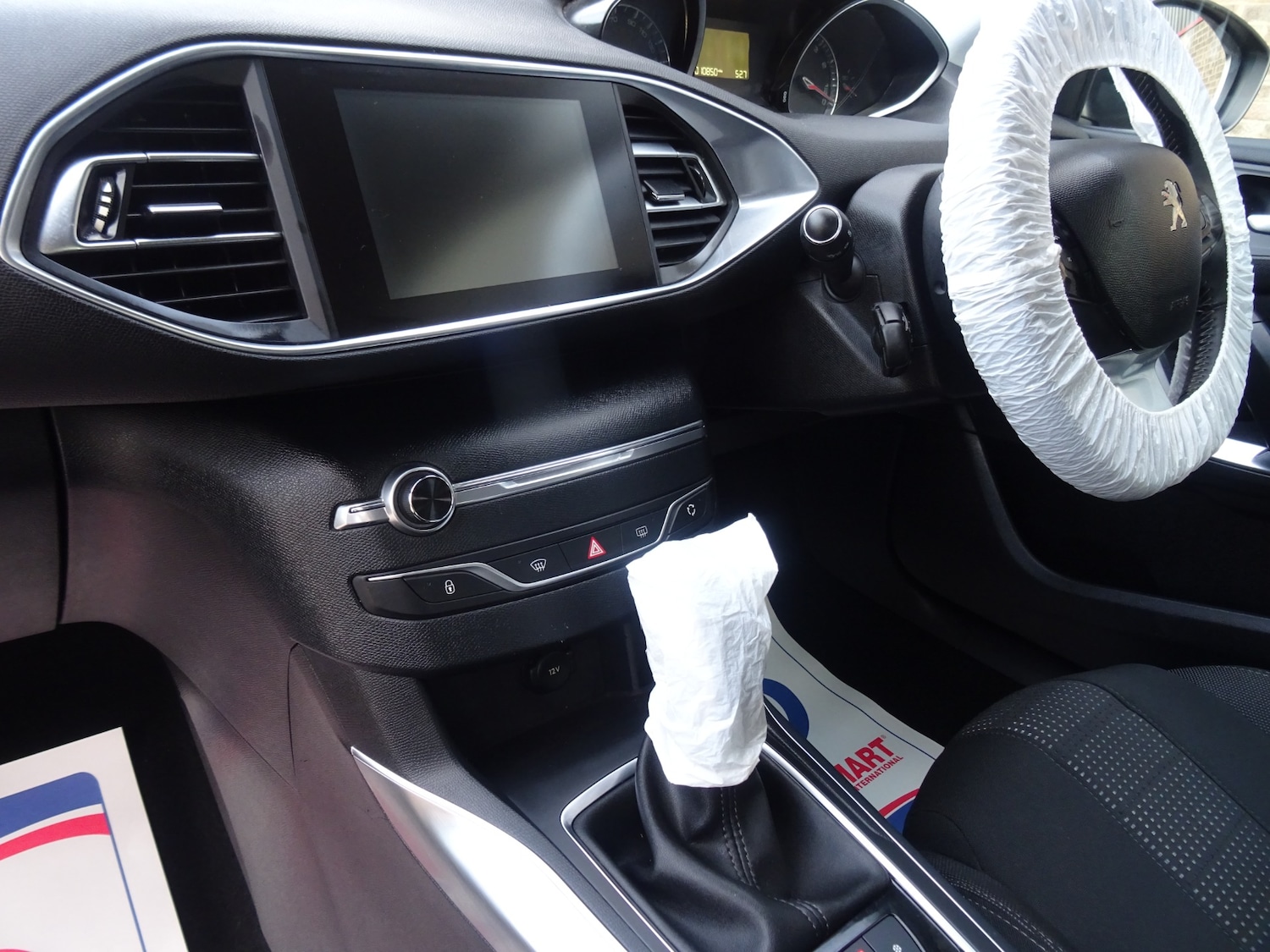 Used Peugeot 308 2015 for sale - 77249054: Photo 26