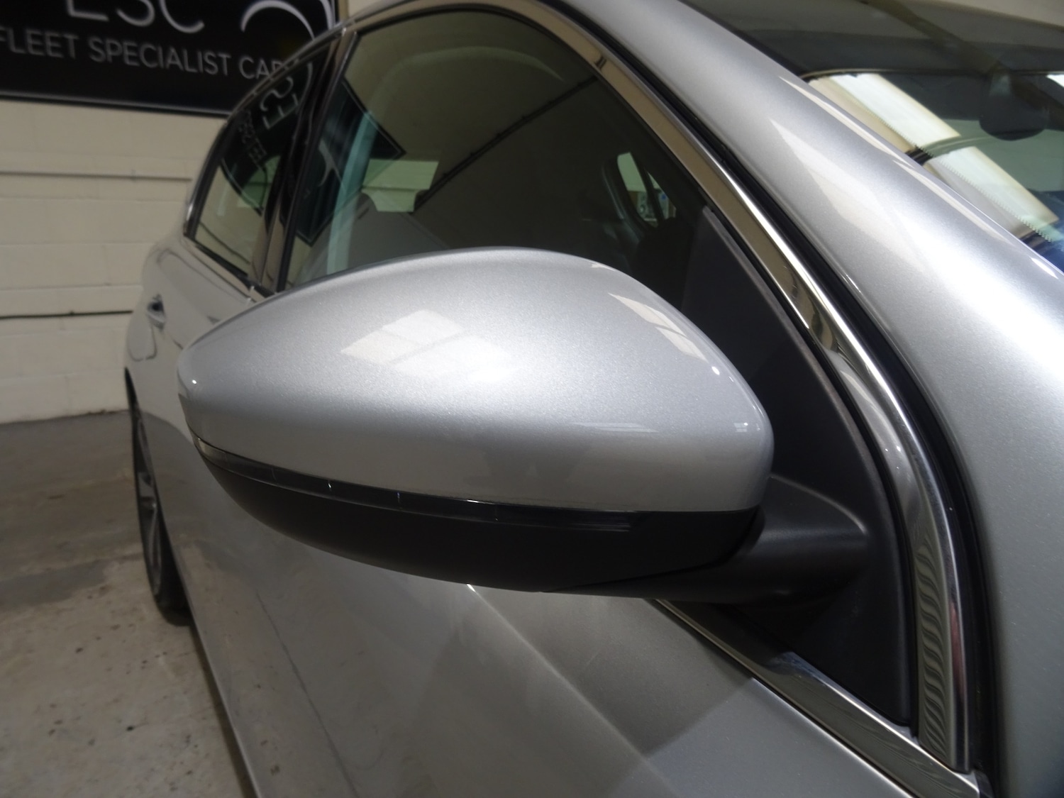 Used Peugeot 308 2015 for sale - 77249054: Photo 38