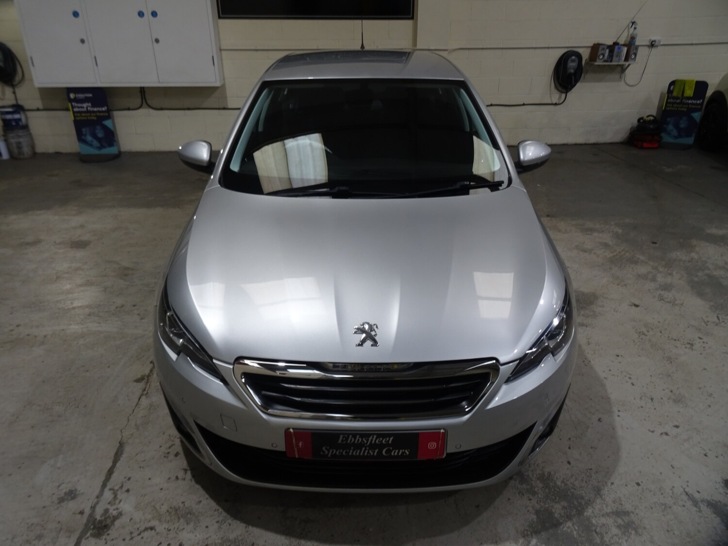 Used Peugeot 308 2015 for sale - 77249054: Photo 45
