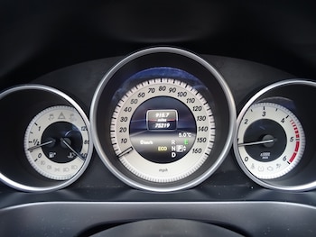 Used Mercedes-Benz E Class 2015 for sale - 77148283: Photo