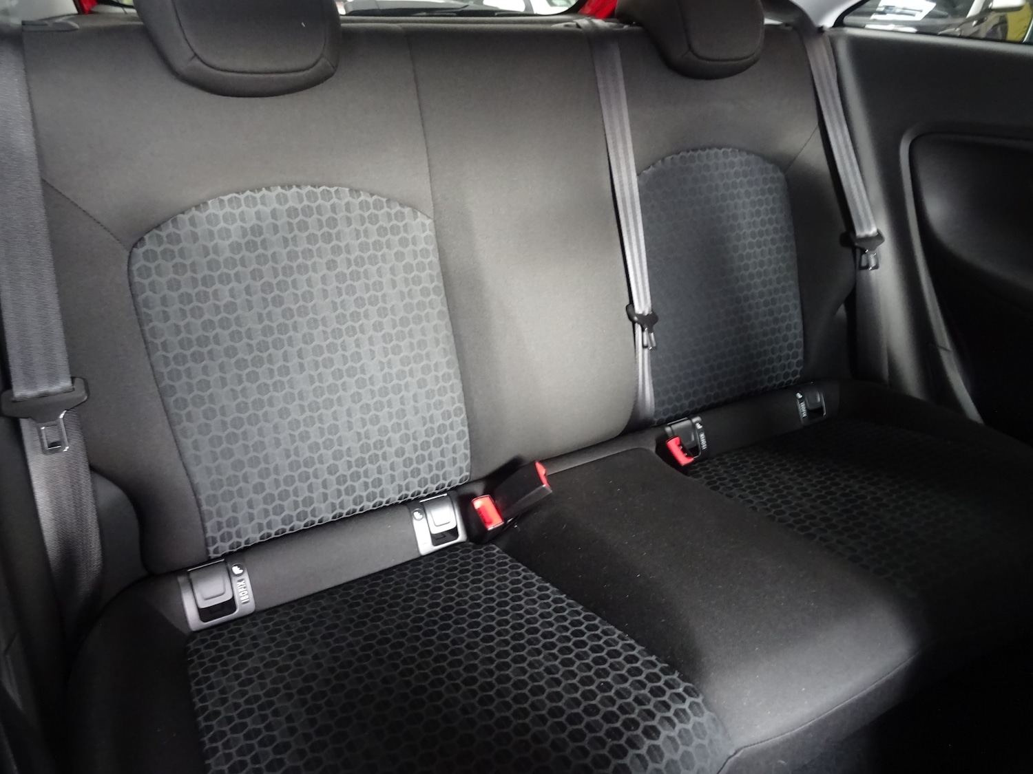 Used Vauxhall Corsa 2016 for sale - 76735663: Photo 4