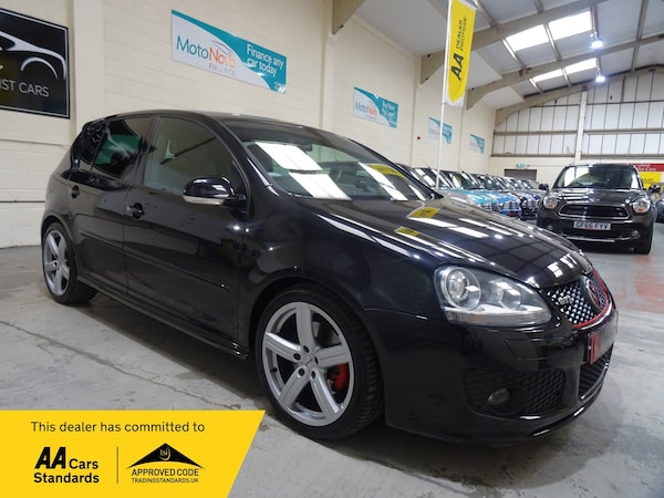 Used Volkswagen Golf 2009 for sale - 76090671: Photo 1