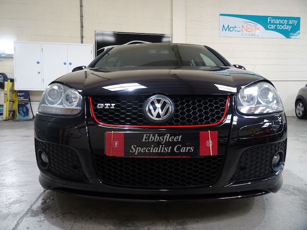 Used Volkswagen Golf 2009 for sale - 76090671: Photo 32
