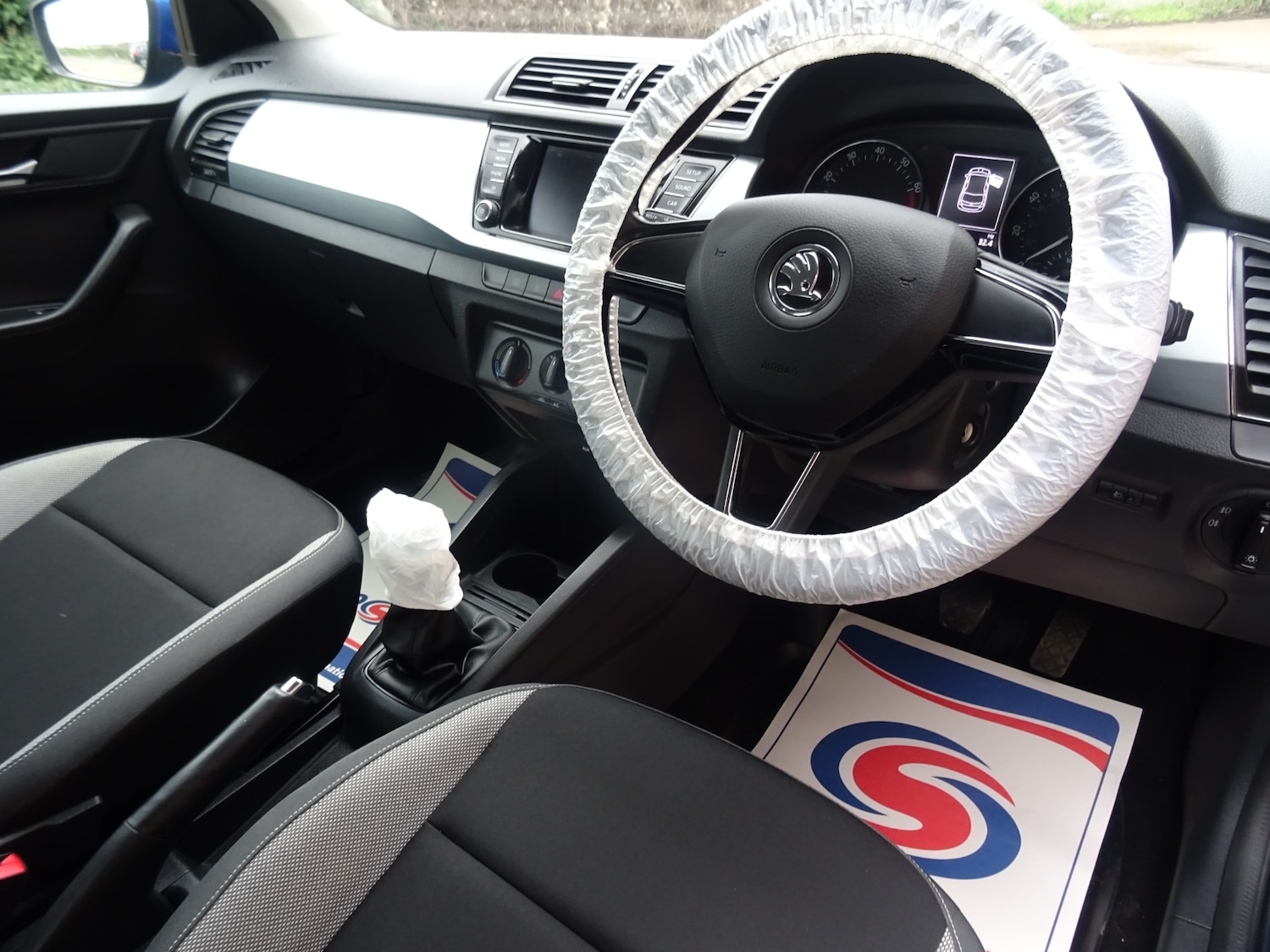 Used Skoda Fabia 2015 for sale - 77701289: Photo 8