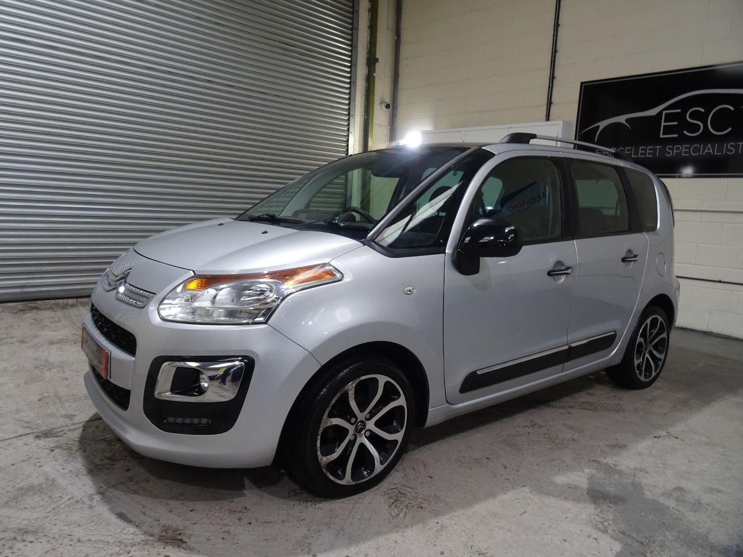 Used Citroen C3 Picasso 2017 for sale - 77298580: Photo 10