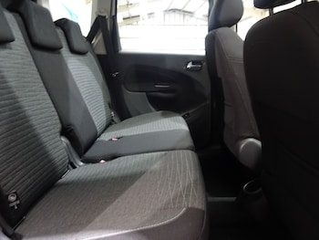 Used Citroen C3 Picasso 2017 for sale - 77298580: Photo