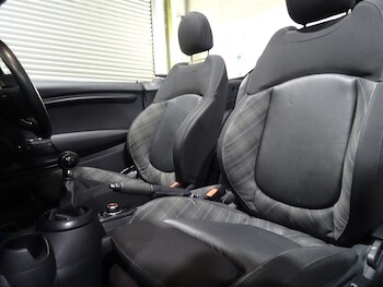 Used MINI Convertible 2018 for sale - 76565248: Photo