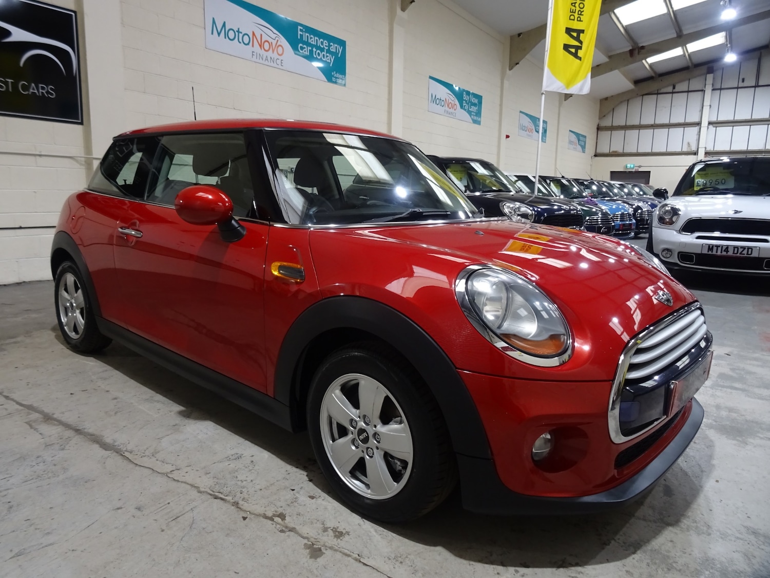 Used MINI Hatch 2015 for sale - 76436437: Photo 1