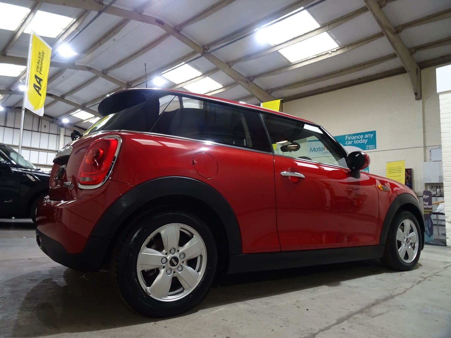 Used MINI Hatch 2015 for sale - 76436437: Photo 26