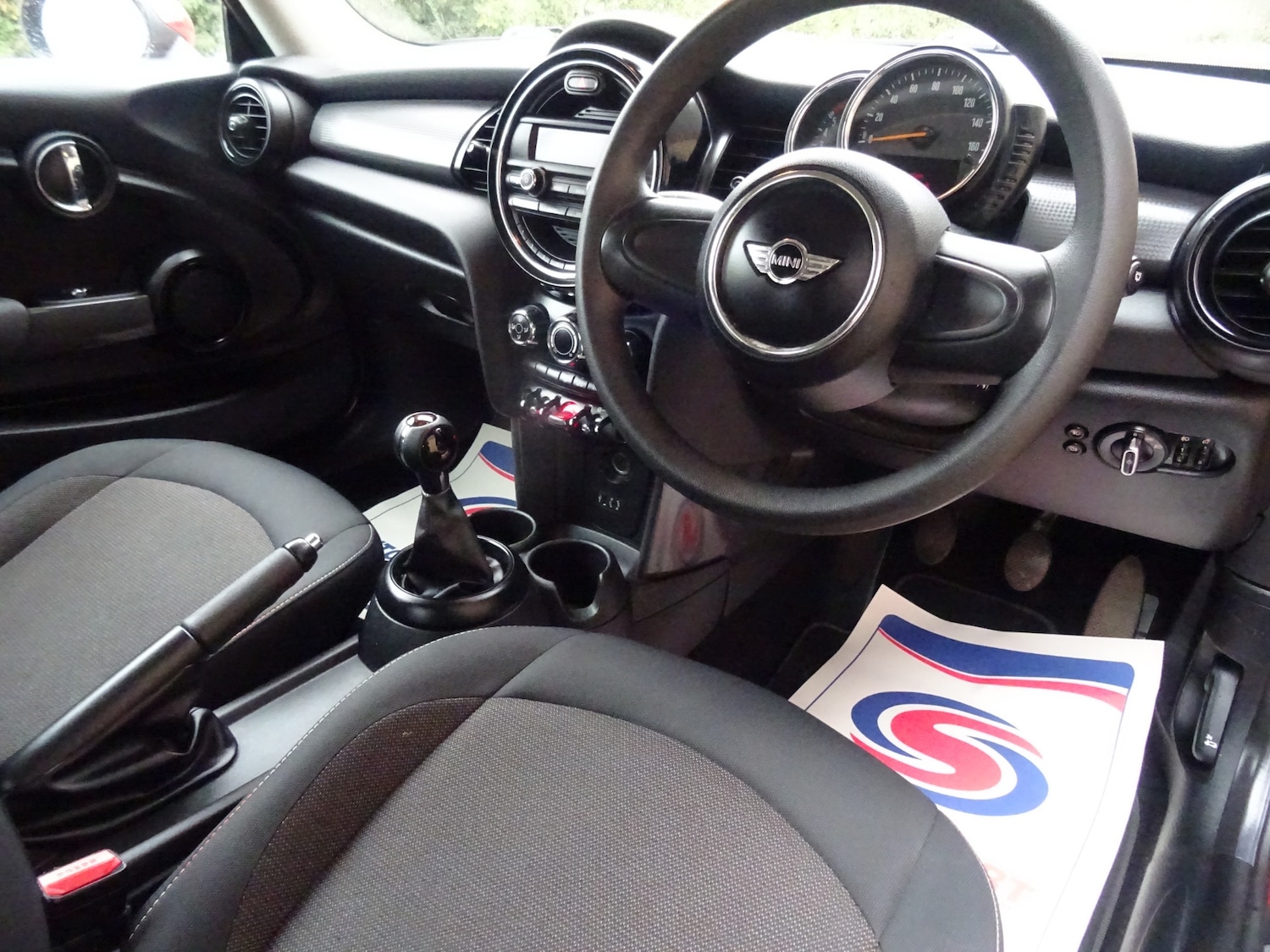 Used MINI Hatch 2015 for sale - 76436437: Photo 9