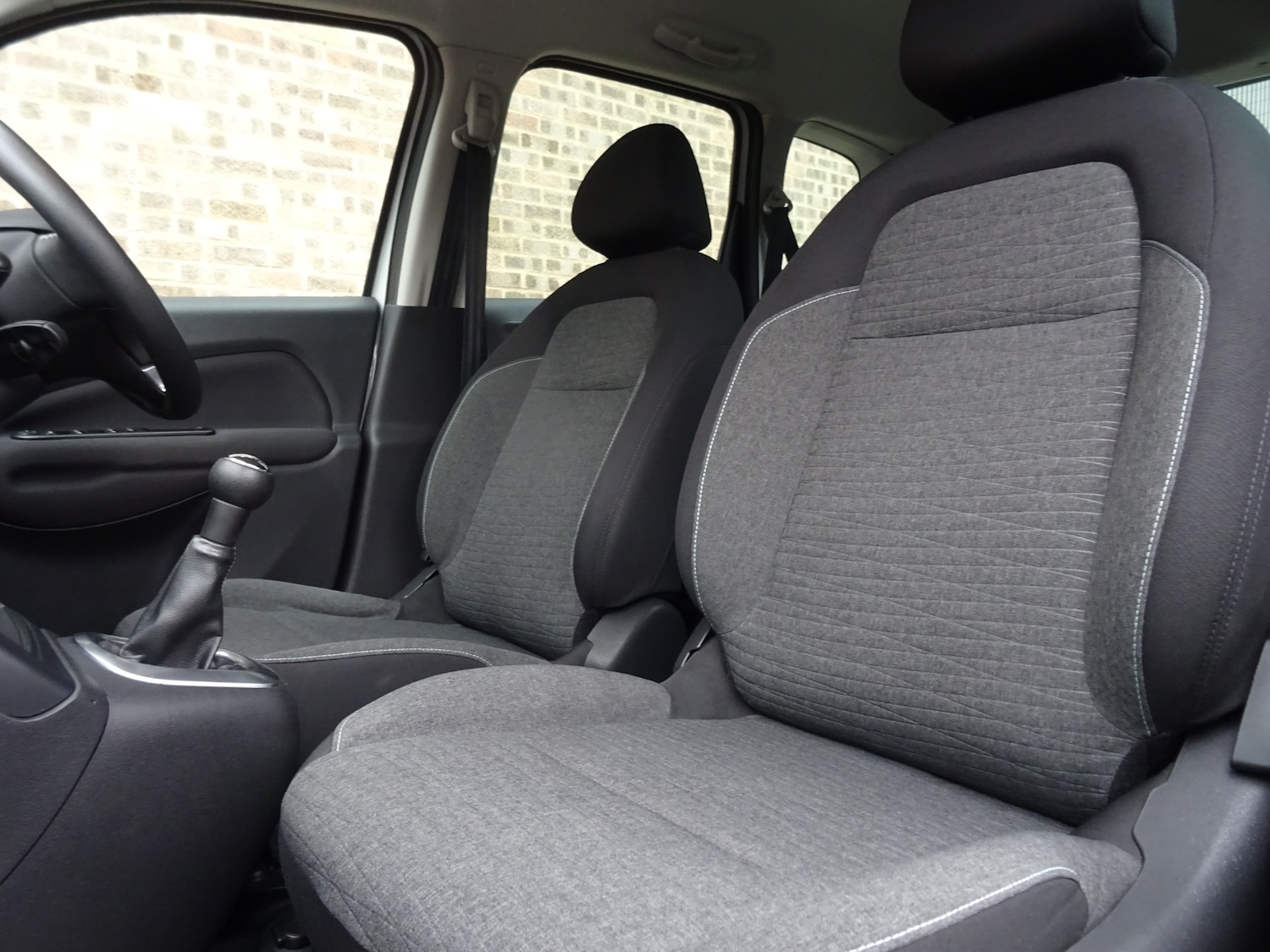 Used Citroen C3 Picasso 2017 for sale - 77225653: Photo 27